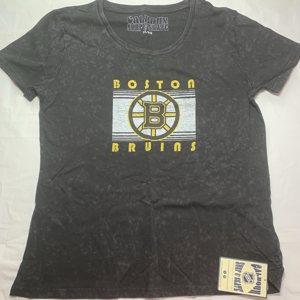 NWT Boston Bruins NHL Calhoun Surf & Skate Black Acid Wash Women's XL Tee